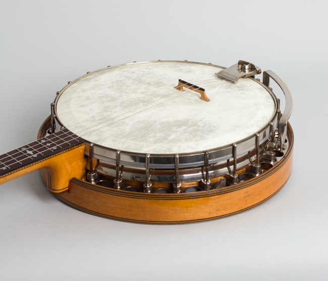 Paramount  Style A Tenor Banjo  (1925)