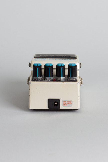 Boss  DD-2 Digital Delay Compressor Effect (1984)