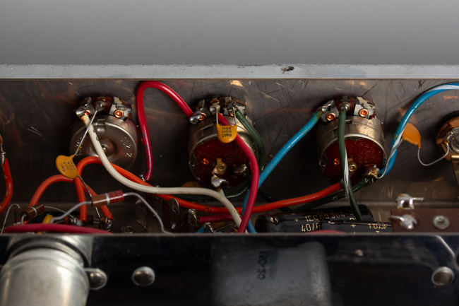 Supro  Model 1616T Trojan Tube Amplifier (1964)