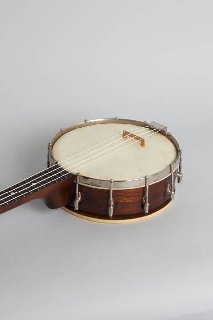 Gibson  UB-2 Banjo Ukulele  (1926)