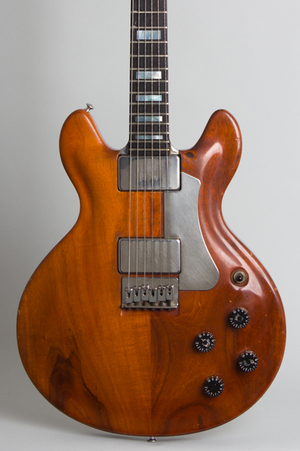 Travis Bean  TB-1000A Solid Body Electric Guitar  (1975)