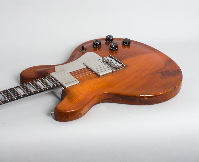 Travis Bean  TB-1000A Solid Body Electric Guitar  (1975)