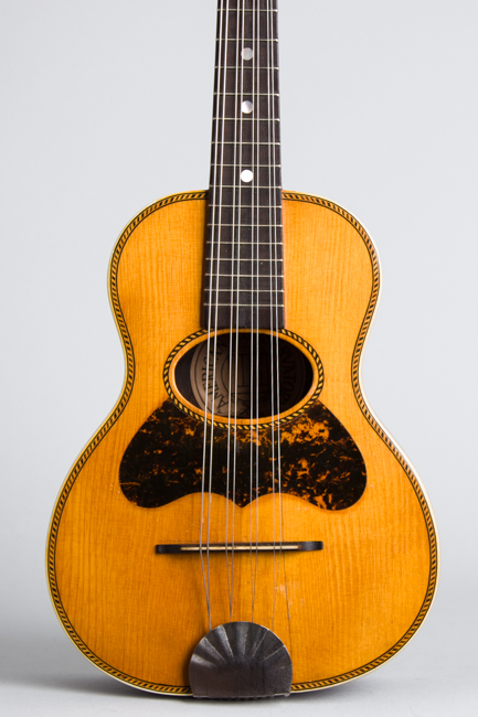  American Conservatory Mandolinetto,  made by Lyon & Healy ,  c. 1912