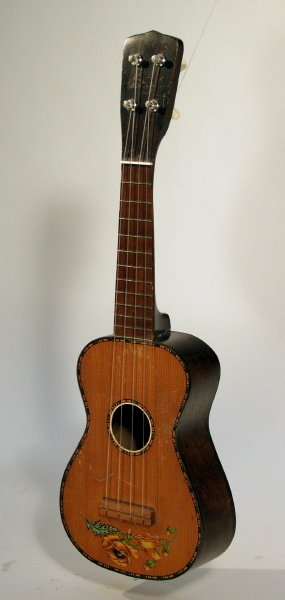 Regal  Soprano Ukulele ,  c. 1932