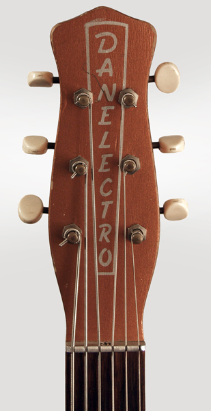 Danelectro  Standard Shorthorn Model 3612 Electric 6-String Bass Guitar  (1959)