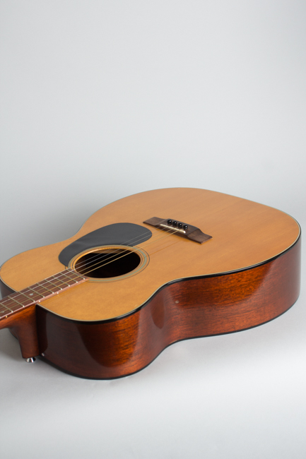 C. F. Martin  0-18T Flat Top Tenor Guitar  (1969)