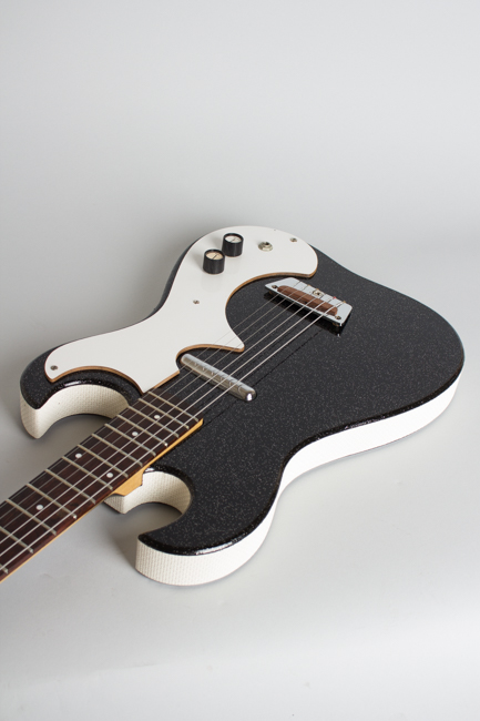  Silvertone Model 1448 "Amp-In-Case" Set Semi-Hollow Electric Guitar, made by Danelectro  (1965)