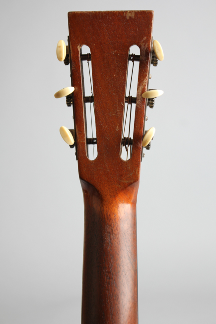 National  Duolian Resophonic Guitar  (1933)