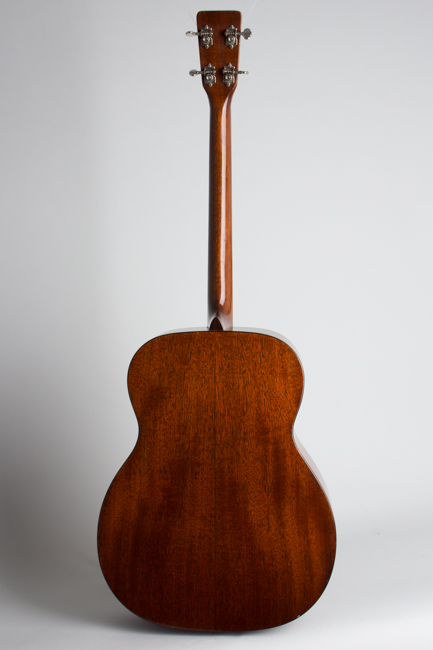 C. F. Martin  0-18T Flat Top Tenor Guitar  (1959)